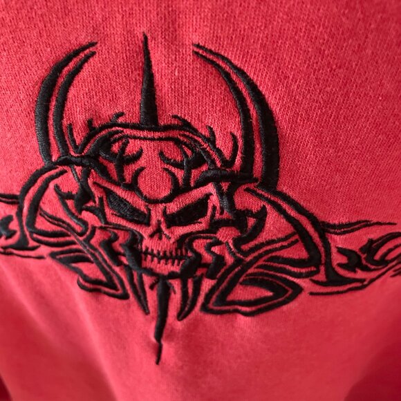 Top Heavy Clothing 💀 2000s Y2K Skull - Skater - Pullover Hoodie - Red & Black - Picture 9 of 10